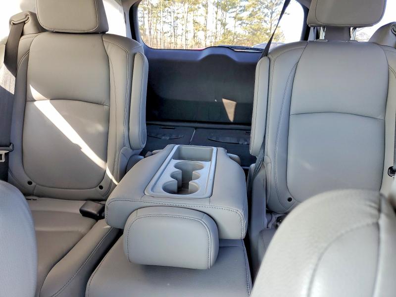 Photo 10 from auction – 2021 HONDA ODYSSEY EX with VIN 5FNRL6H7XMB037180