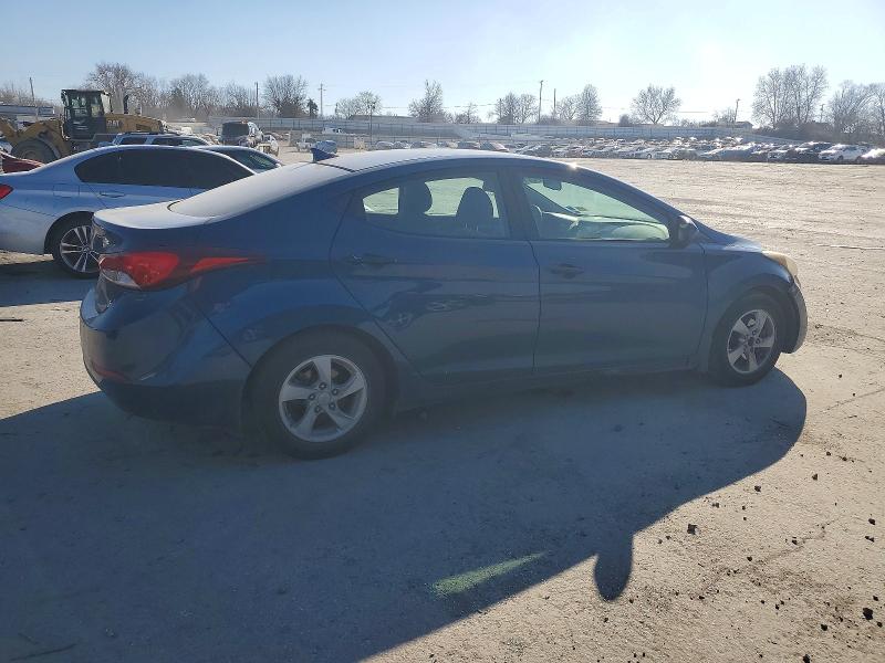 Photo 3 from auction – 2015 HYUNDAI ELANTRA with VIN KMHDH4AE7FU353425