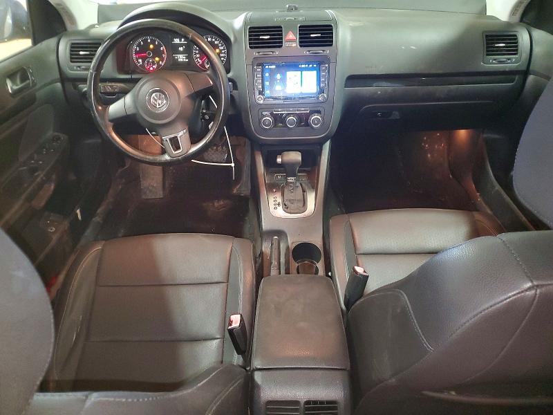 Photo 8 from auction – 2010 VOLKSWAGEN JETTA WOLF with VIN 3VWRA7AJ2AM033646