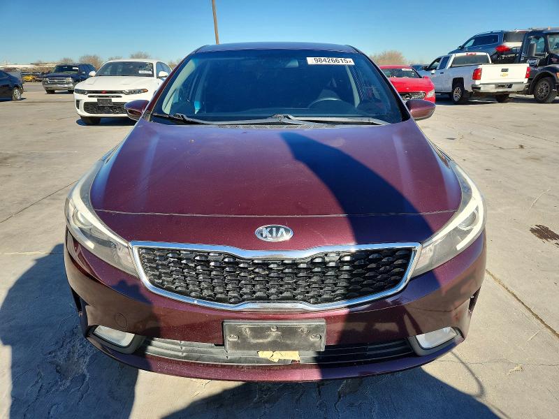 Photo 5 from auction – 2018 KIA FORTE with VIN 3KPFL4A70JE204164