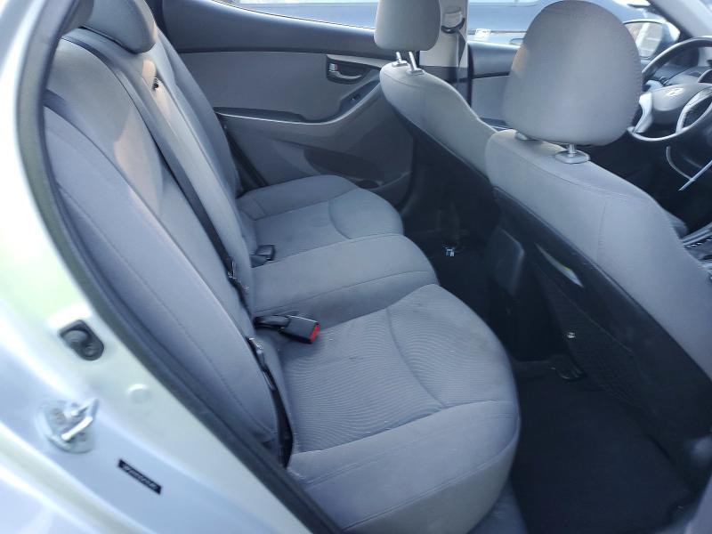 Photo 10 from auction – 2016 HYUNDAI ELANTRA with VIN 5NPDH4AE8GH765482
