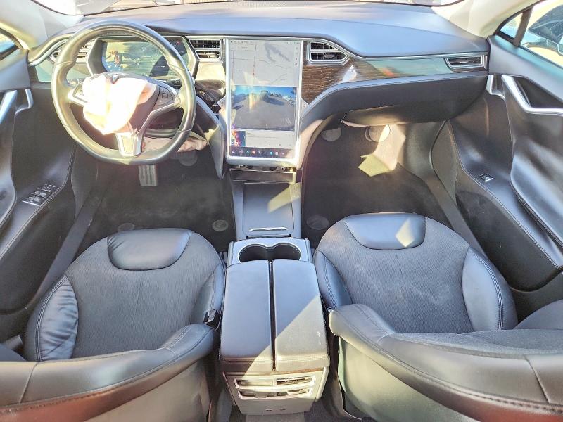 Photo 8 from auction – 2016 TESLA MODEL S with VIN 5YJSA1E15GF159931