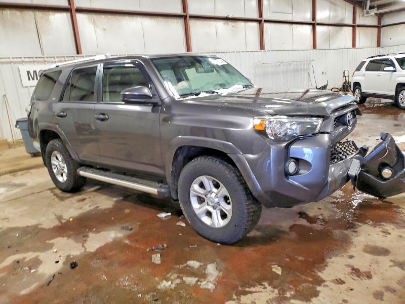 Photo 4 from auction – 2016 TOYOTA 4RUNNER with VIN JTEBU5JR2G5328536