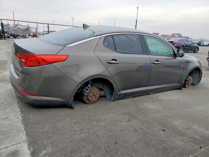 Photo 3 from auction – 2012 KIA OPTIMA LX with VIN 5XXGM4A78CG082228