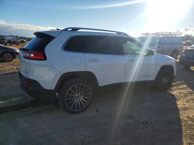 Photo 3 from auction – 2017 JEEP CHEROKEE with VIN 1C4PJLDB4HW613904