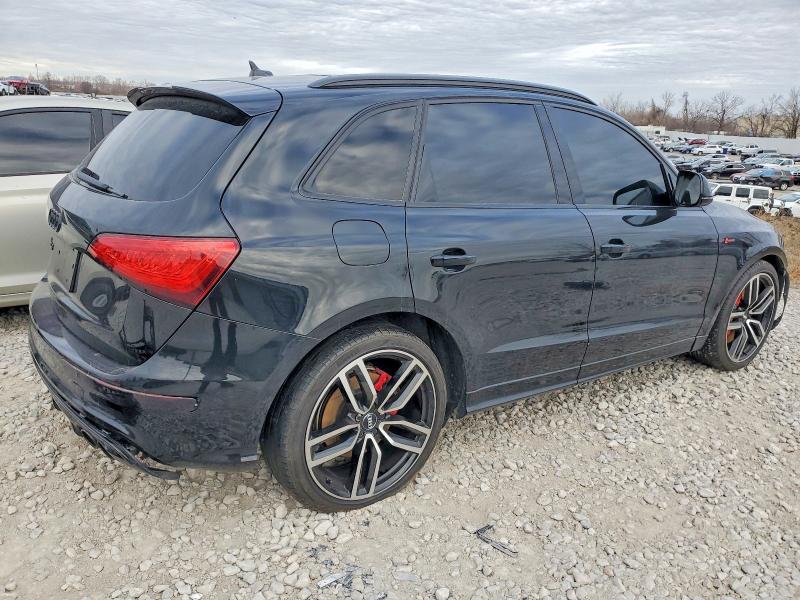 Photo 3 from auction – 2017 AUDI SQ5 PRESTI with VIN WA1VCAFP0HA050212