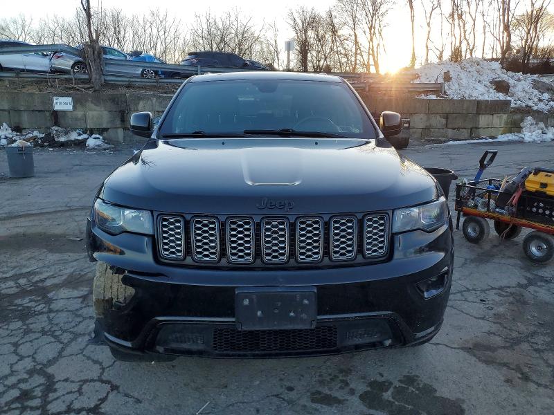 Photo 5 from auction – 2019 JEEP GRAND CHER with VIN 1C4RJFAG7KC565690