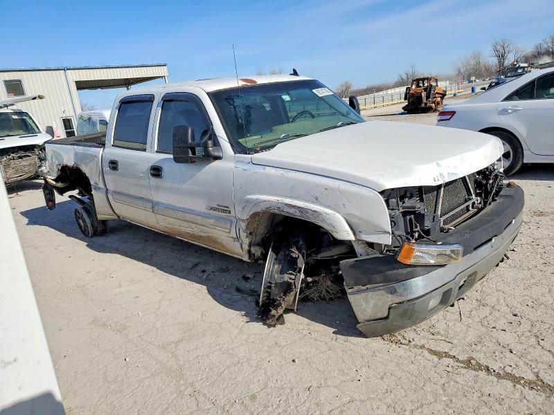 Photo 4 from auction – 2006 CHEVROLET SILVERADO with VIN 1GCHK23D96F166871
