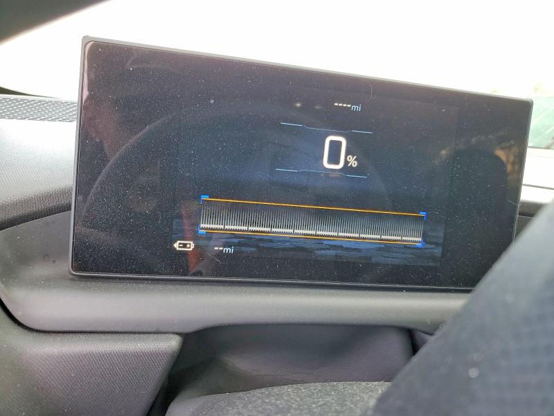 Photo 9 from auction – 2024 CHEVROLET SILVERADO with VIN 1GC10UED7RU200435