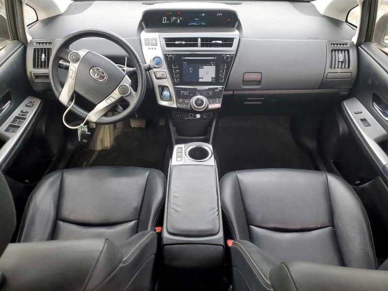 Photo 8 from auction – 2015 TOYOTA PRIUS V with VIN JTDZN3EU5FJ038235