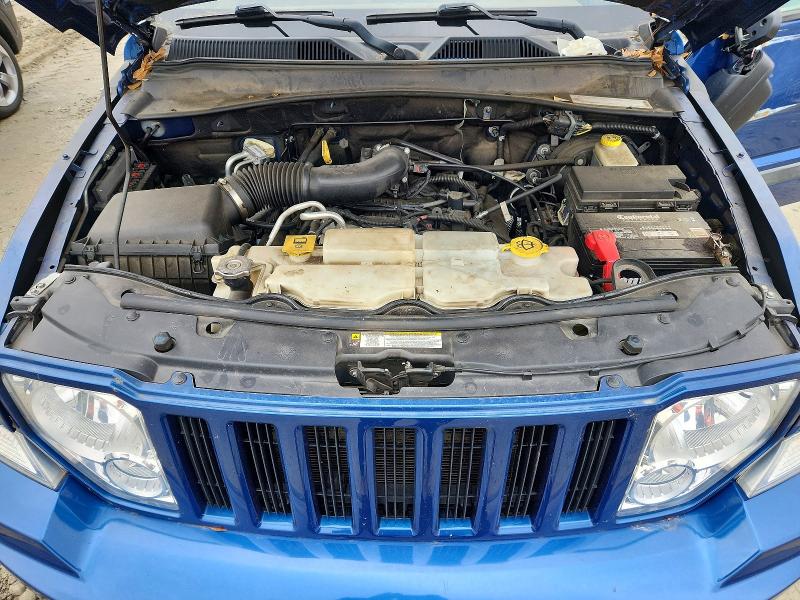 Photo 12 from auction – 2009 JEEP LIBERTY with VIN 1J8GP28K59W540295