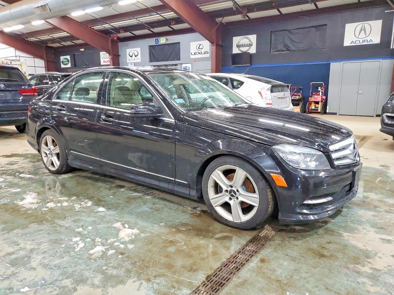 Photo 4 from auction – 2011 MERCEDES-BENZ C with VIN WDDGF8BB7BR148967