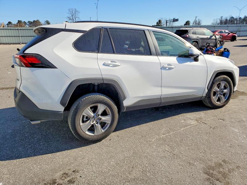 Photo 3 from auction – 2025 TOYOTA RAV4 with VIN 2T3W1RFV4SC325474