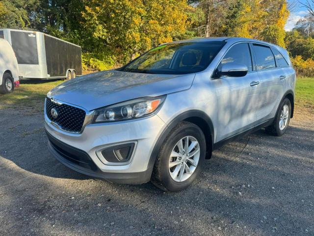 Photo 2 from auction – 2016 KIA SORENTO LX with VIN 5XYPG4A30GG021607