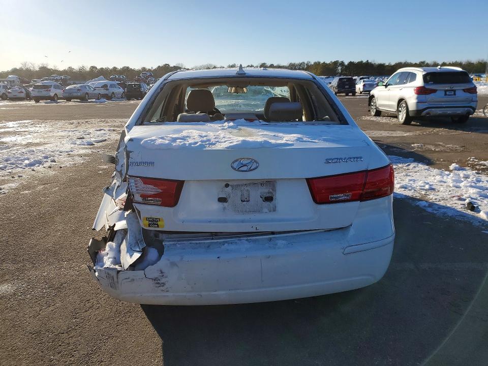 Photo 6 from auction – 2010 HYUNDAI SONATA GLS with VIN 5NPET4AC3AH594729