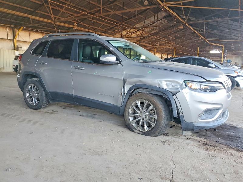 Photo 4 from auction – 2019 JEEP CHEROKEE L with VIN 1C4PJLLBXKD226147