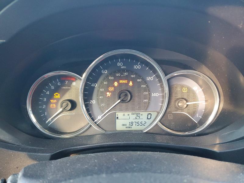 Photo 9 from auction – 2014 TOYOTA COROLLA with VIN 2T1BURHE6EC165677