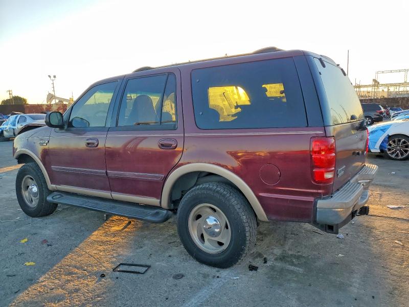 Photo 2 from auction – 1999 FORD EXPEDITION with VIN 1FMPU18L6XLB77776
