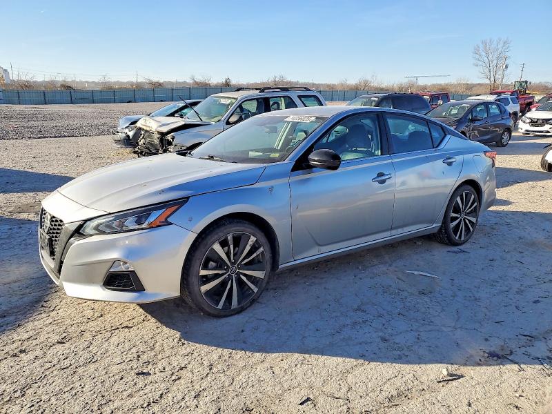 NISSAN ALTIMA SR 2021 with VIN 1N4BL4CV4MN311685 - Photo from auction