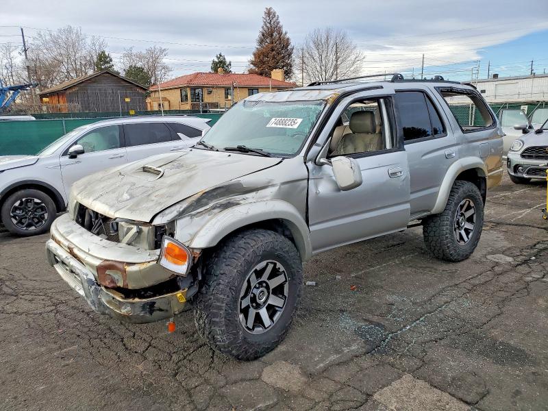 TOYOTA 4RUNNER 2001 with VIN JT3HN86R910337443 - Photo from auction