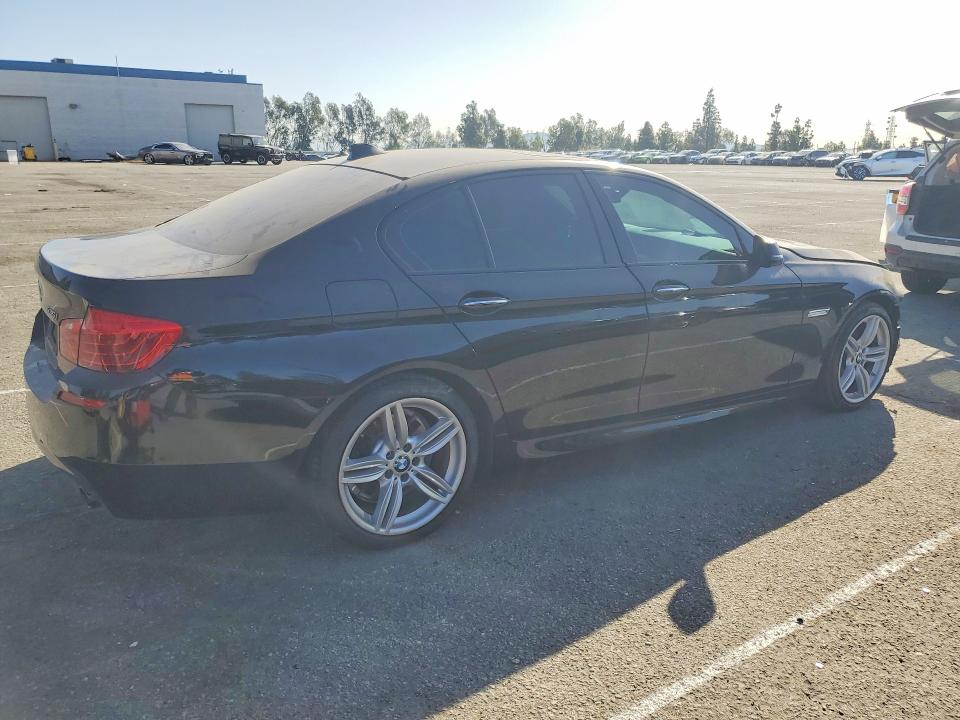Photo 3 from auction – 2016 BMW 535 I with VIN WBA5B1C57GG553448