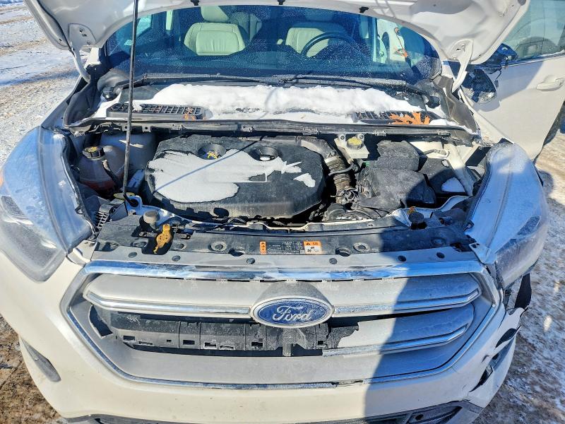 Photo 12 from auction – 2018 FORD ESCAPE with VIN 1FMCU9J97JUA82205