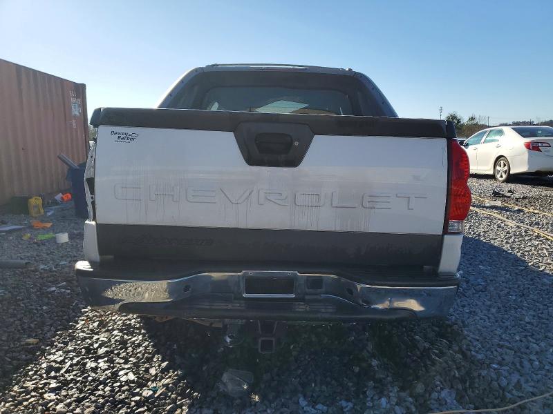 Photo 6 from auction – 2006 CHEVROLET AVALANCHE with VIN 3GNEC12Z36G112656