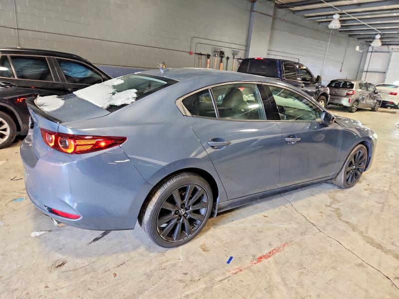 Photo 3 from auction – 2023 MAZDA 3 PREMIUM with VIN 3MZBPBEY6PM375006