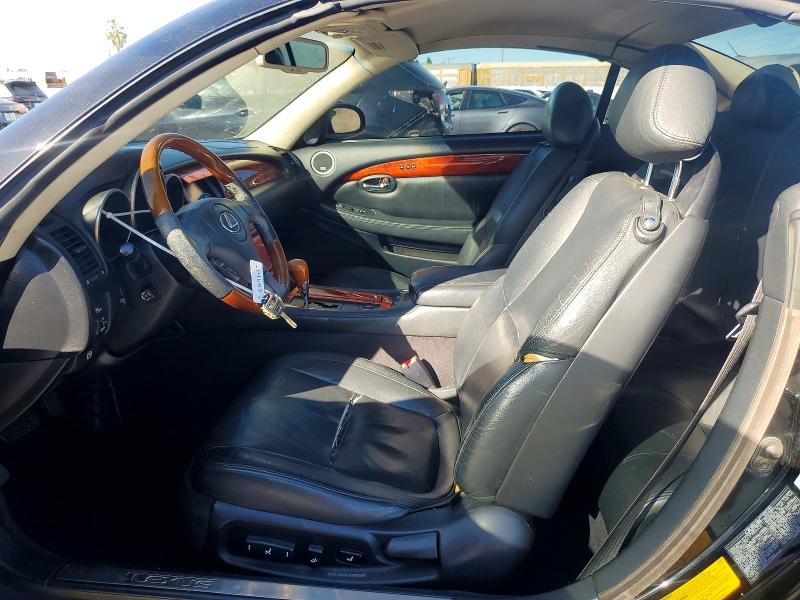 Photo 7 from auction – 2002 LEXUS SC 430 with VIN JTHFN48Y820035075