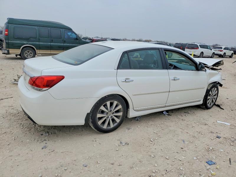 Photo 3 from auction – 2011 TOYOTA AVALON BAS with VIN 4T1BK3DB7BU393230