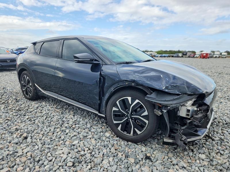 Photo 4 from auction – 2022 KIA EV6 with VIN KNDC34LA7N5030204