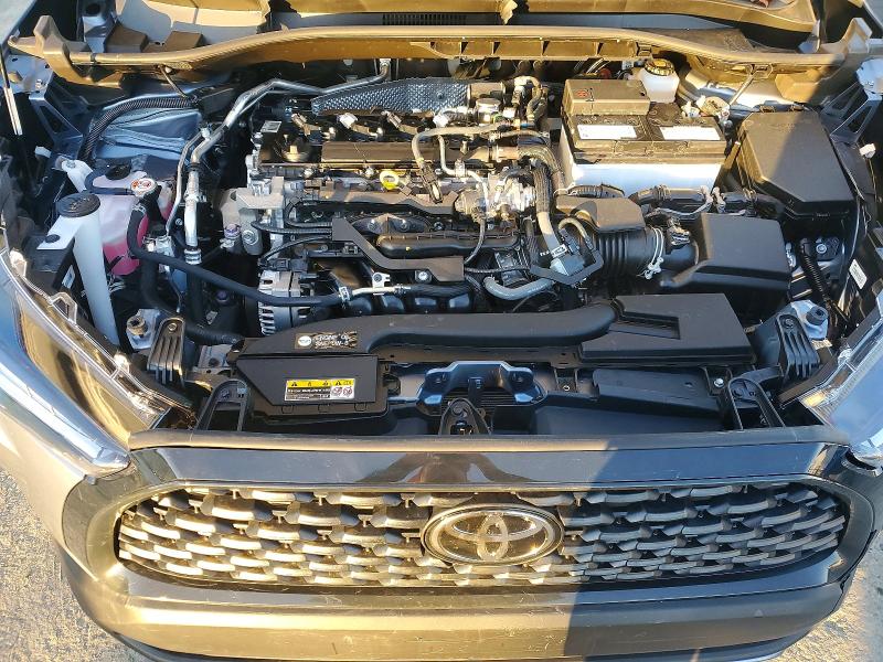 Photo 12 from auction – 2025 TOYOTA COROLLA CR with VIN 7MUCAAAG1SV150278