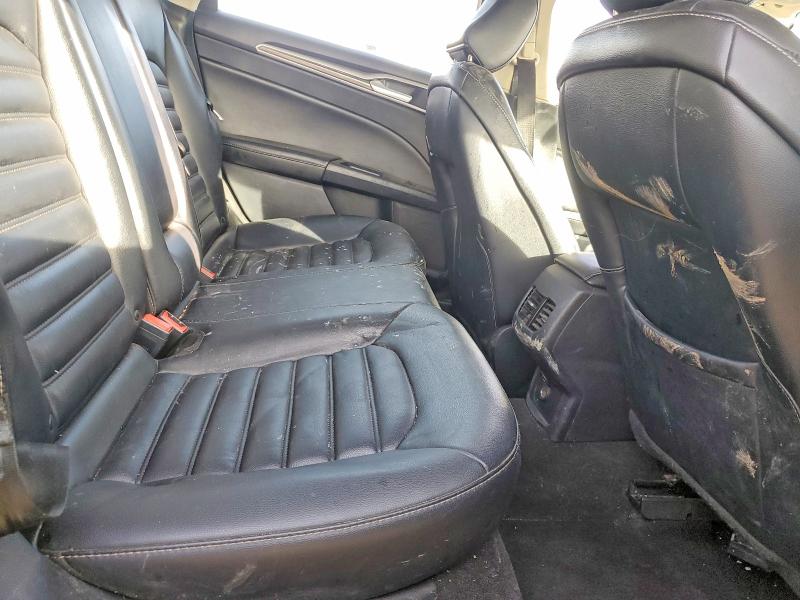 Photo 10 from auction – 2020 FORD FUSION SEL with VIN 3FA6P0CD3LR193646
