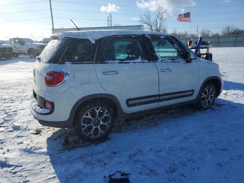 Photo 3 from auction – 2014 FIAT 500L with VIN ZFBCFADH5EZ024446