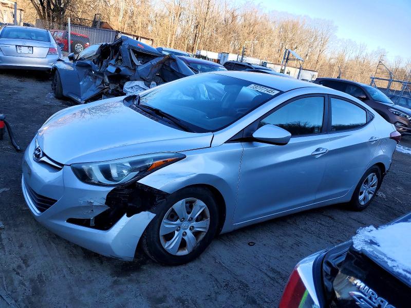 HYUNDAI ELANTRA 2016 with VIN 5NPDH4AE8GH765482 - Photo from auction