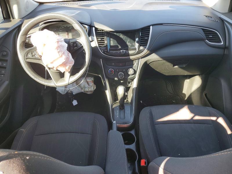 Photo 8 from auction – 2019 CHEVROLET TRAX with VIN 3GNCJLSB4KL129530