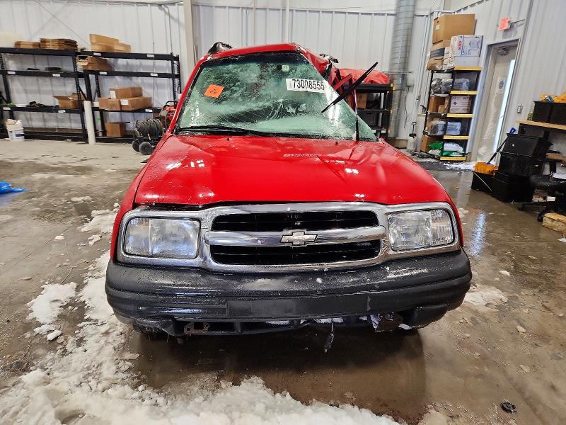 Photo 5 from auction – 2003 CHEVROLET TRACKER with VIN 2CNBJ13C236920124