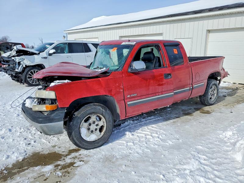 CHEVROLET SILVERADO 2002 with VIN 2GCEC19T921237688 - Photo from auction
