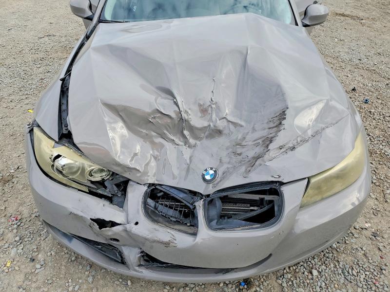 Photo 11 from auction – 2009 BMW 328 I SULE with VIN WBAPH53569A434553