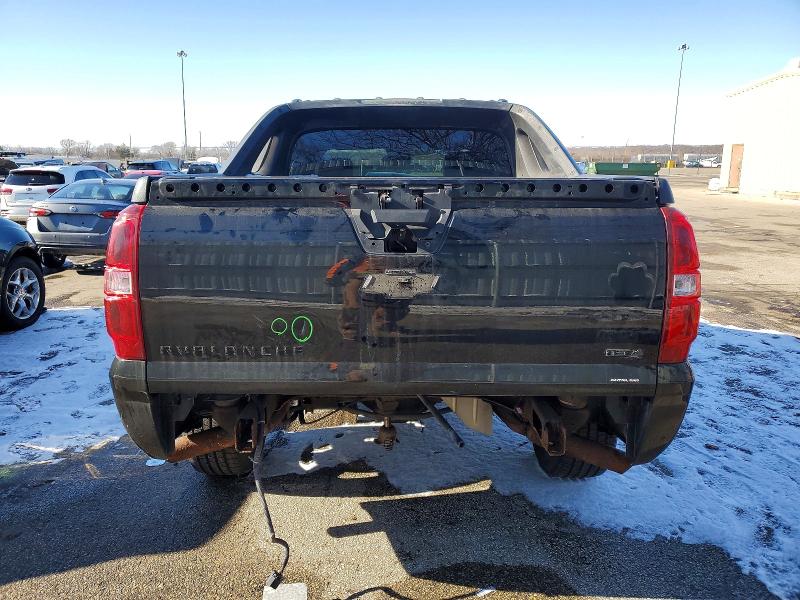 Photo 6 from auction – 2011 CHEVROLET AVALANCHE with VIN 3GNTKFE36BG187988