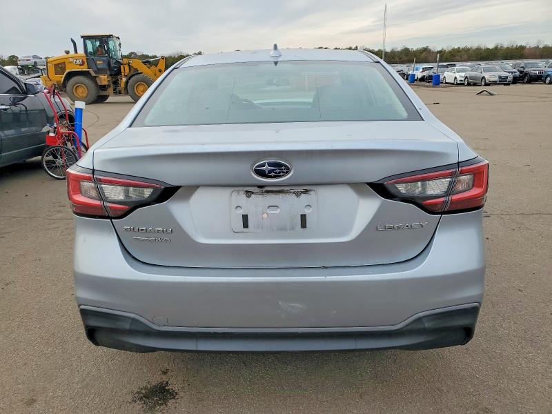 Photo 6 from auction – 2020 SUBARU LEGACY with VIN 4S3BWAA67L3002153