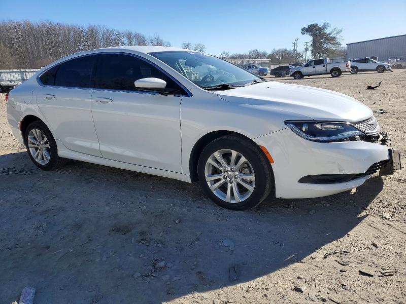 Photo 4 from auction – 2016 CHRYSLER 200 LX with VIN 1C3CCCFB9GN194169