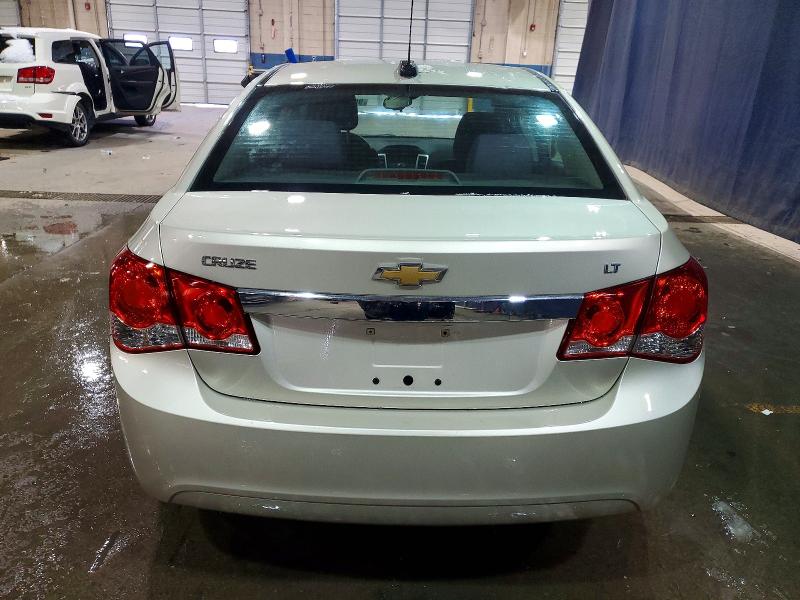 Photo 6 from auction – 2015 CHEVROLET CRUZE with VIN 1G1PC5SB0F7142908