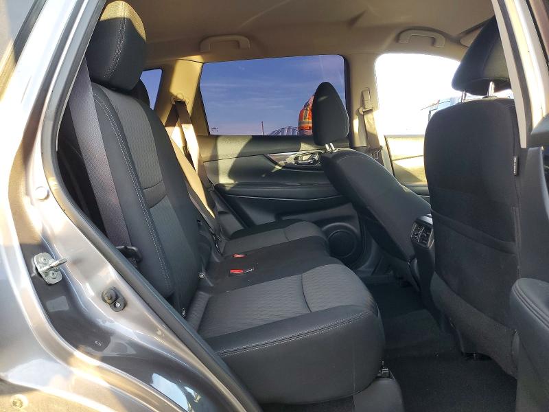 Photo 11 from auction – 2017 NISSAN ROGUE S with VIN KNMAT2MT9HP600871