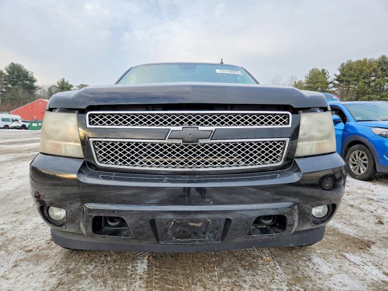 Photo 5 from auction – 2009 CHEVROLET TAHOE K150 with VIN 1GNFK33009R150854