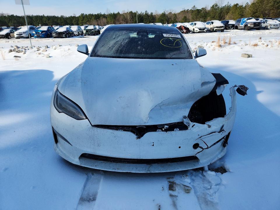 Снимка 5 от търг – 2022 TESLA MODEL S с VIN 5YJSA1E52NF476436