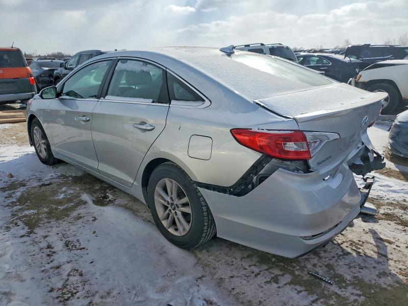Photo 2 from auction – 2015 HYUNDAI SONATA SE with VIN 5NPE24AF3FH214048