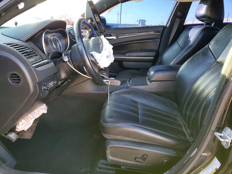 Photo 7 from auction – 2022 CHRYSLER 300 S with VIN 2C3CCABG8NH130880