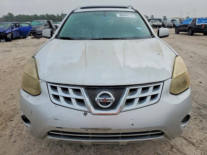 Photo 5 from auction – 2011 NISSAN ROGUE S with VIN JN8AS5MT2BW565855