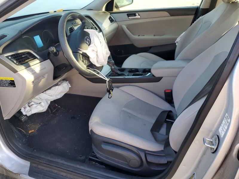 Photo 7 from auction – 2016 HYUNDAI SONATA SE with VIN 5NPE24AF7GH285058